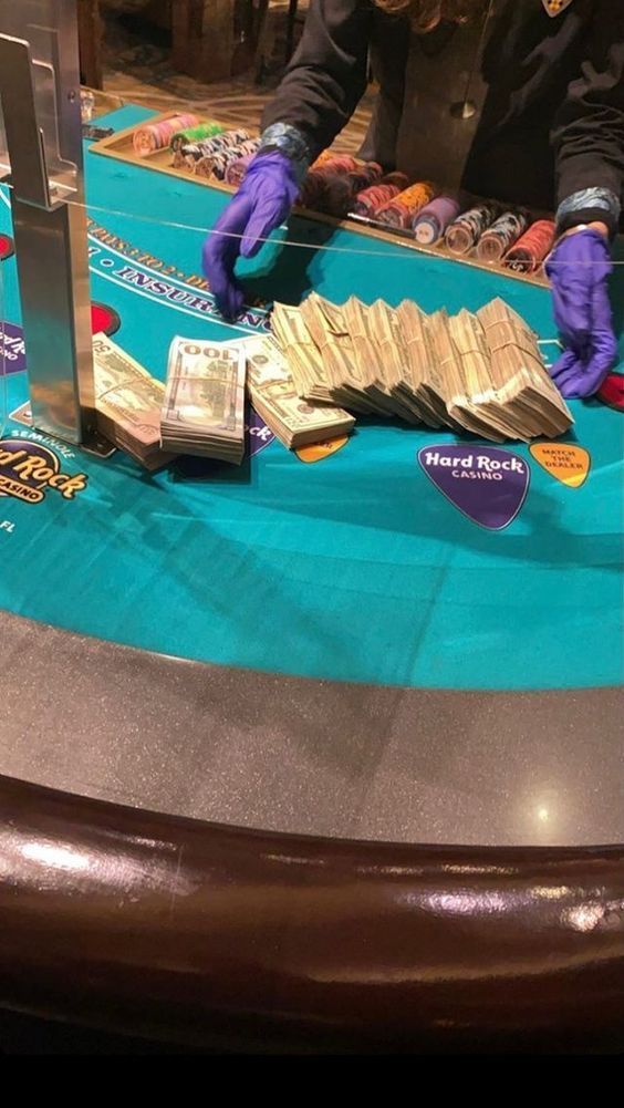 پاکستان کے KKK Slots 777 کھلاڑیوں کے لیےجیک پاٹ گیم